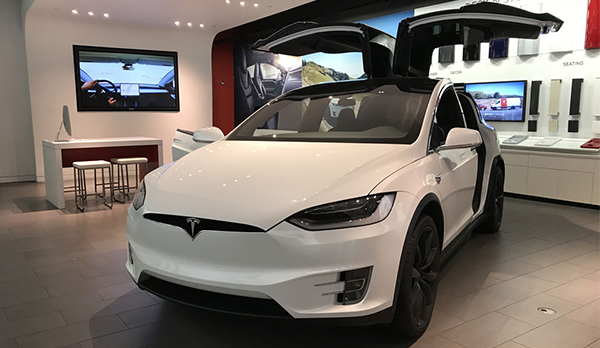 White Model x in Scottsdale Fashion square Tesla Store