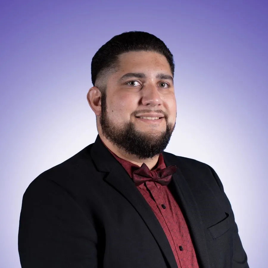 Roberto Mendoza
