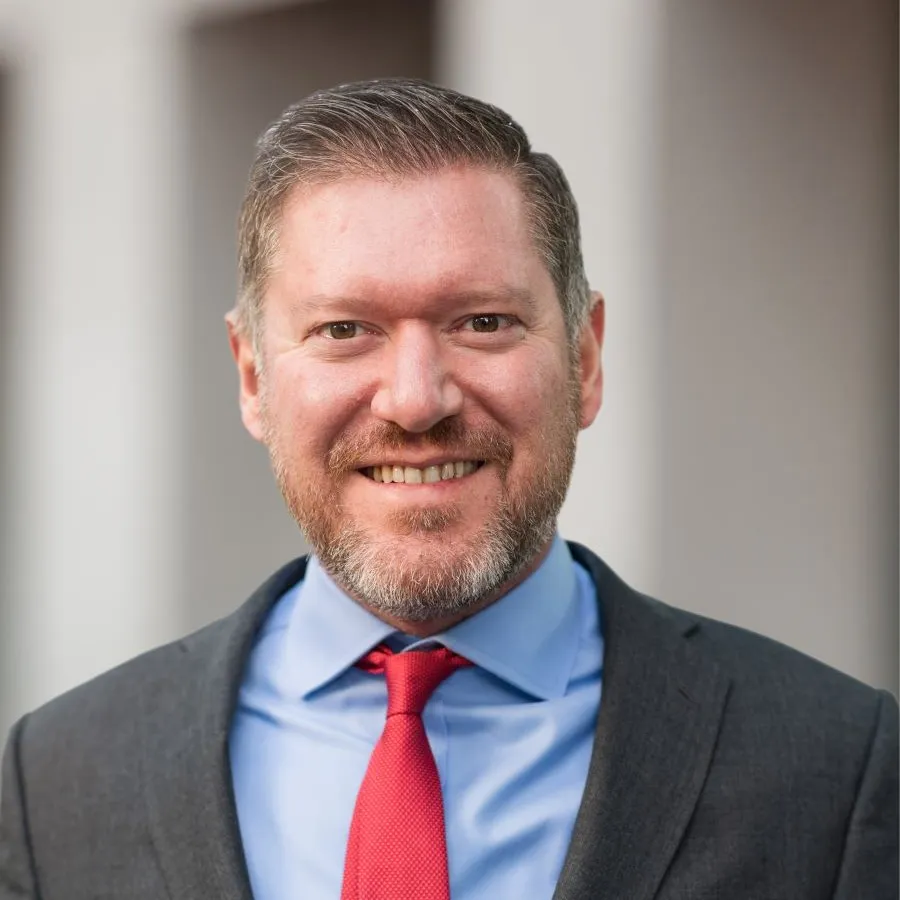 Dr. Ryan Williams